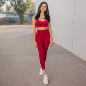 Beyond Seamless 7/8 Capris - Cherry