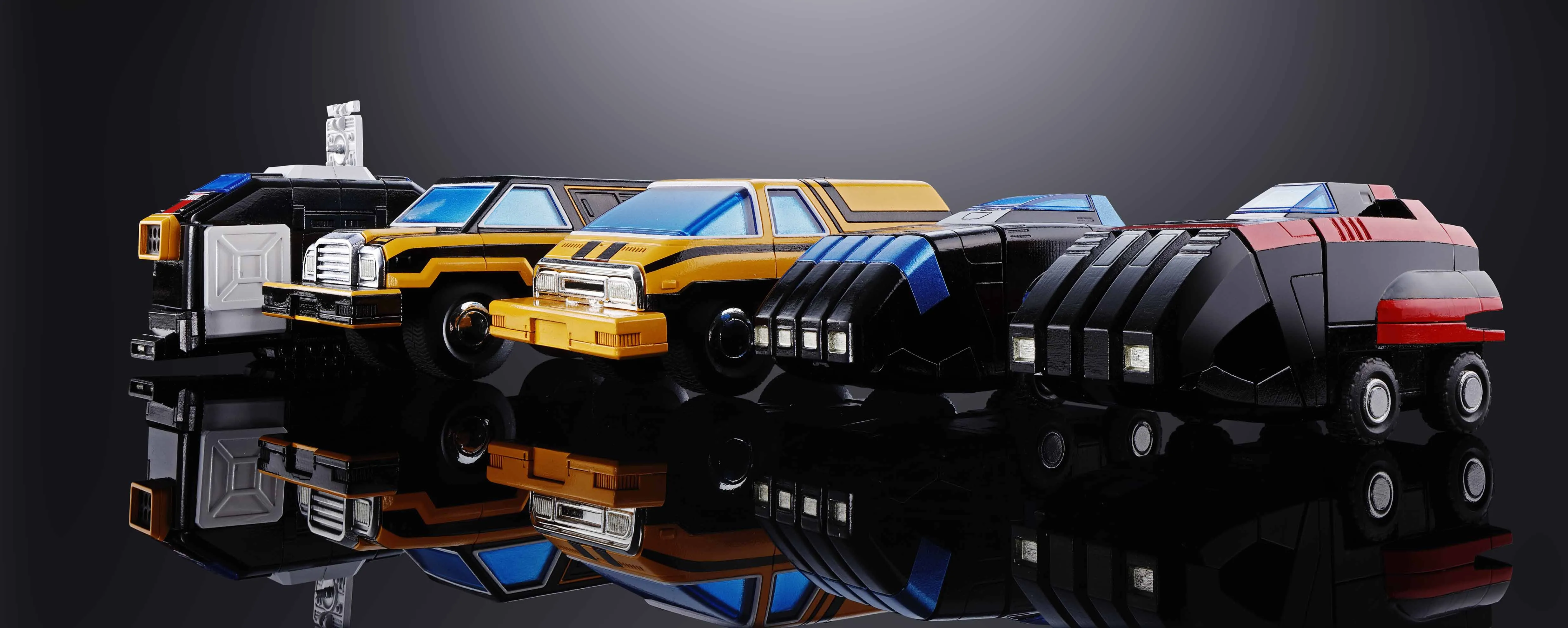 GX-88 Vehicle Voltron (Armored Fleet Dairugger XV), Bandai Soul Of Chogokin NOW SHIPPING