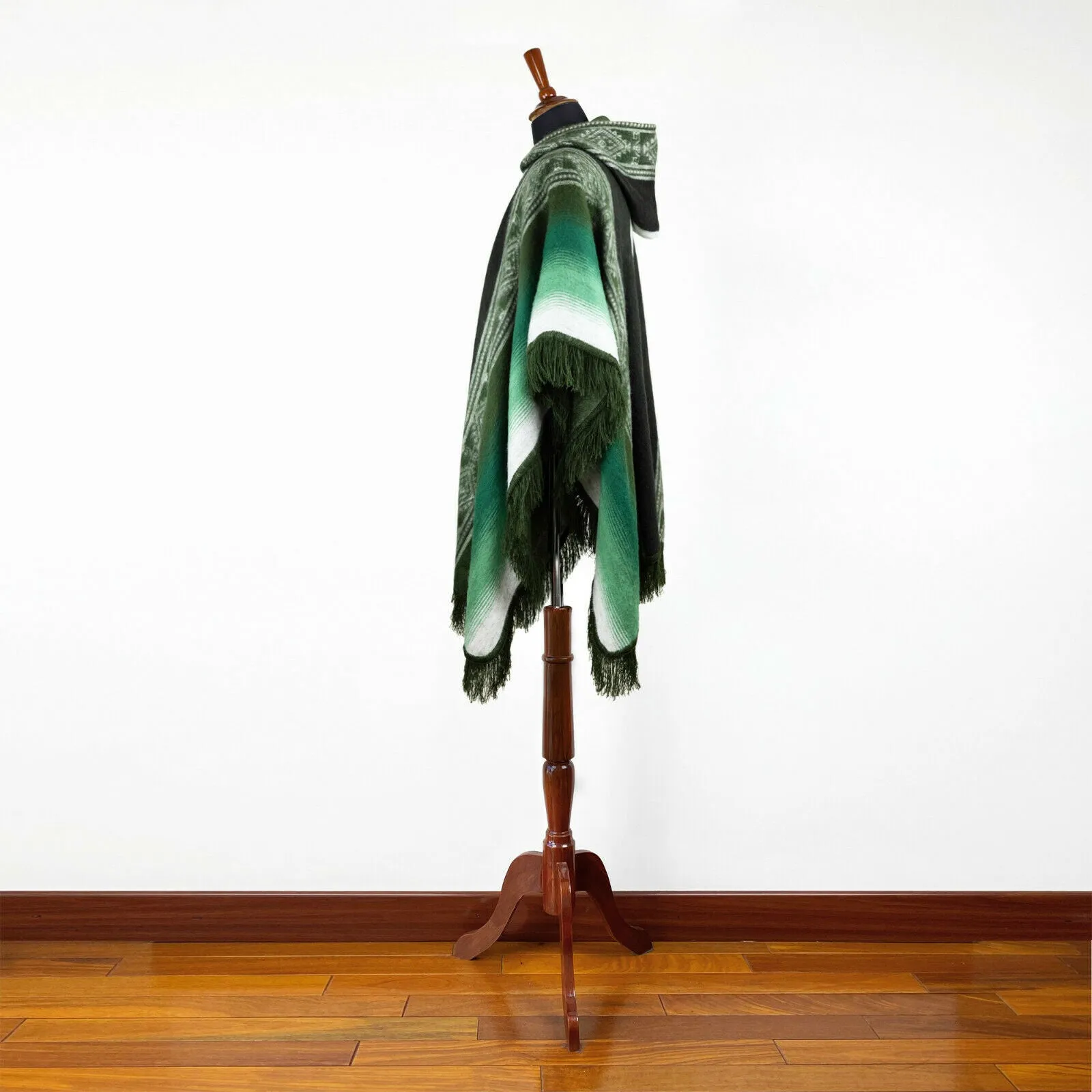 Muru - Lightweight Baby Alpaca Fringed Hooded Poncho - Green - Unisex