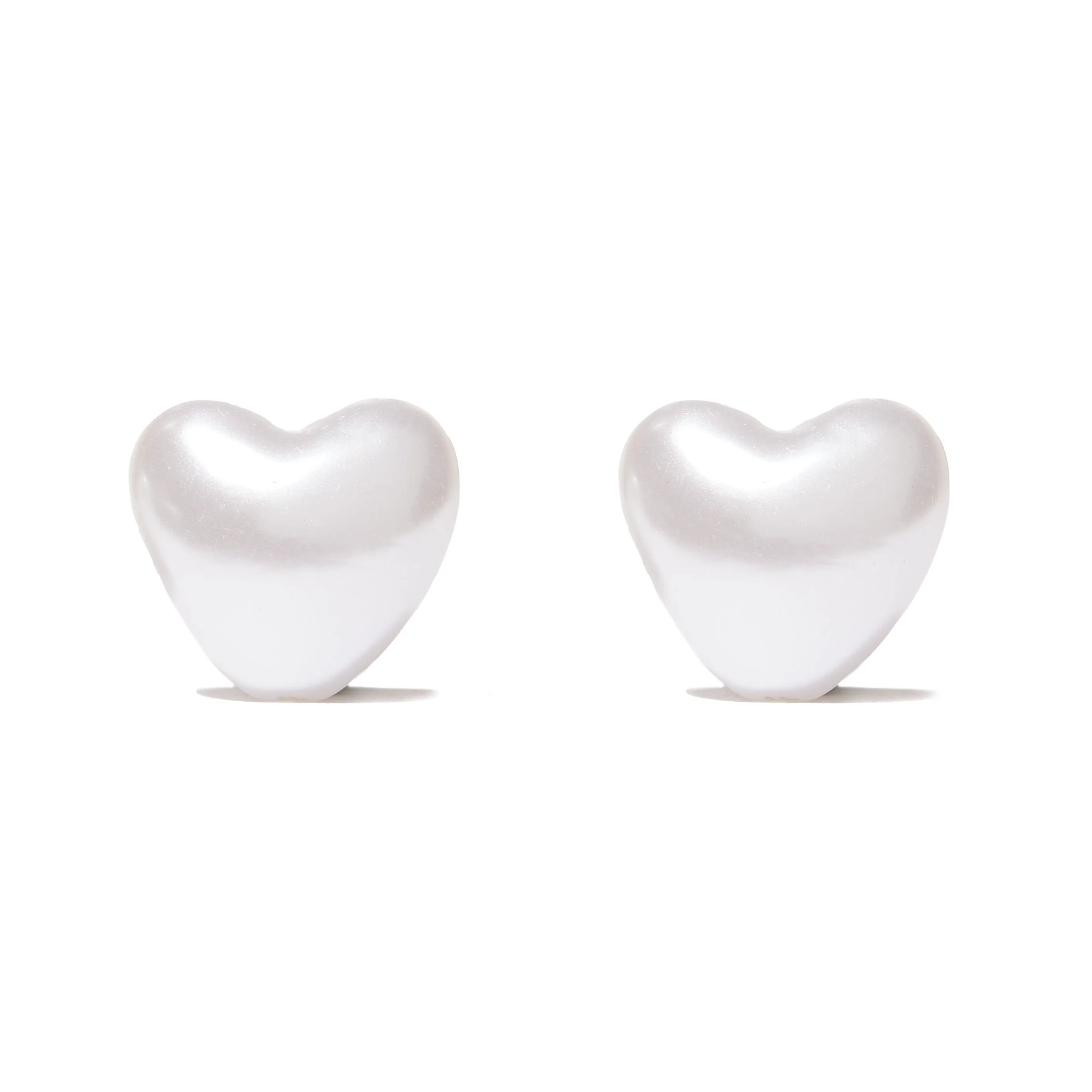 PEARL HEART STUD EARRINGS