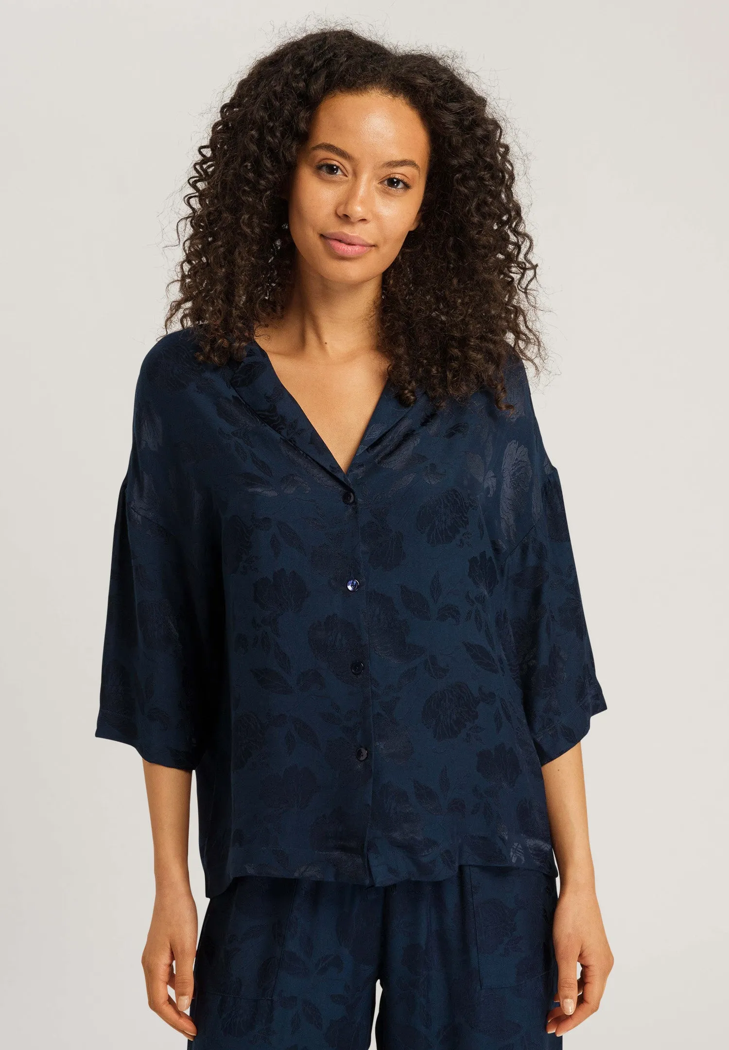 Valene Notch Collar Shirt | Blueberry Flowers 74958-2394