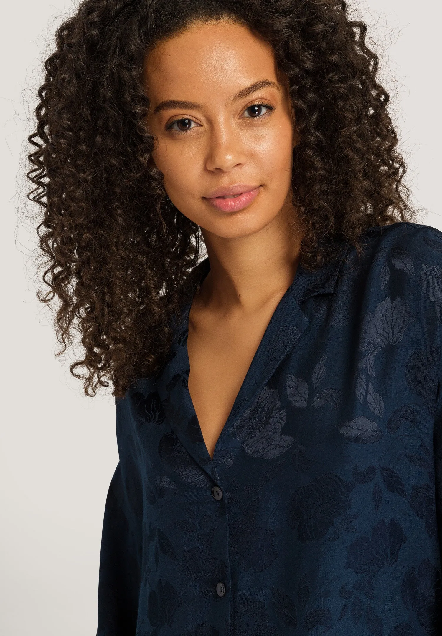Valene Notch Collar Shirt | Blueberry Flowers 74958-2394