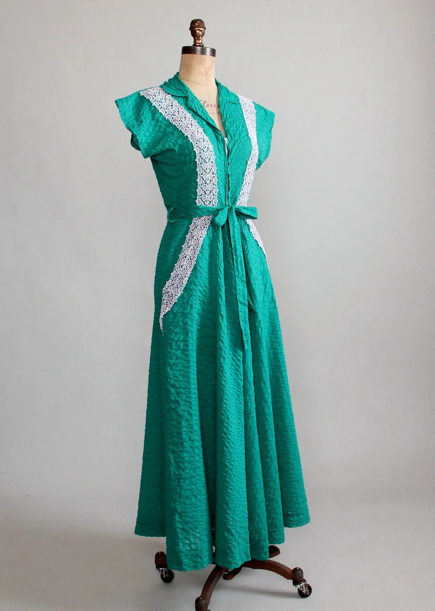 Vintage Early 1950s Green Cotton Lounging Robe