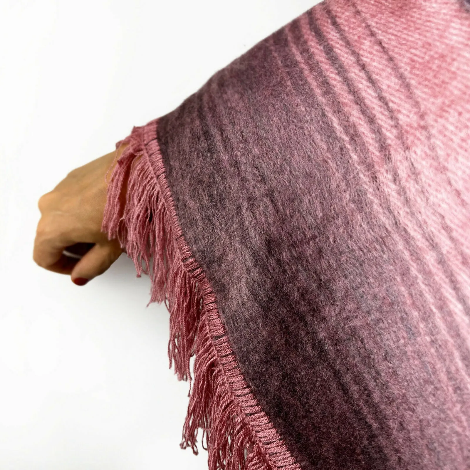 Yona - Lightweight Baby Alpaca Hooded Fringed Poncho - Pink - Unisex